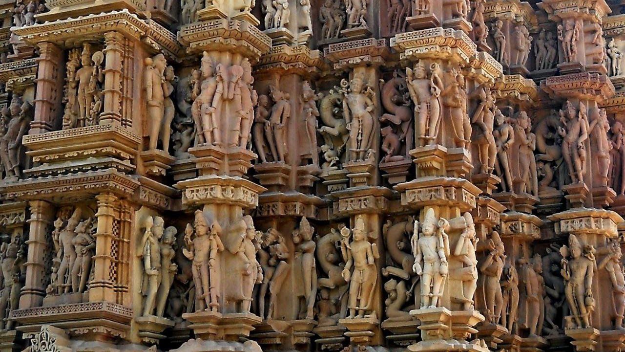 Храм в Индии Каджухаро
