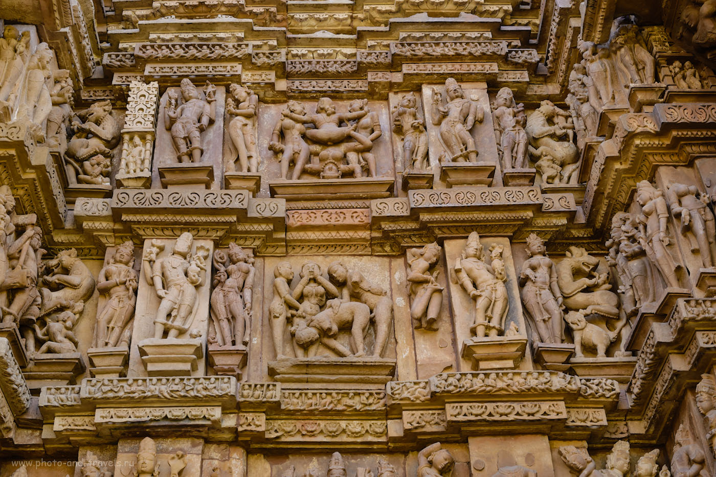 Храм любви в Кхаджурахо Индия