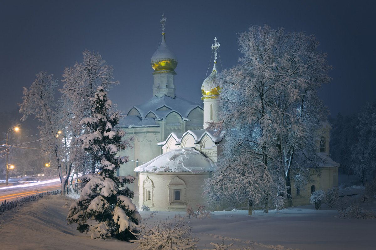 монастыри и храмы зимой