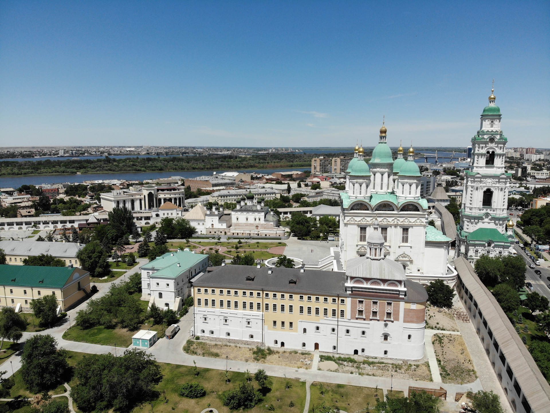 успенский собор в астрахани