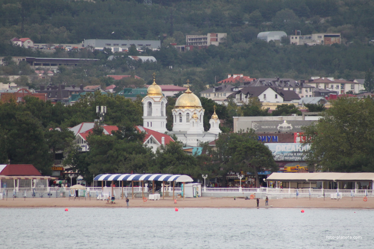 храм в геленджике