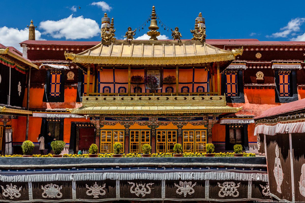 Храм Джокханг Тибет