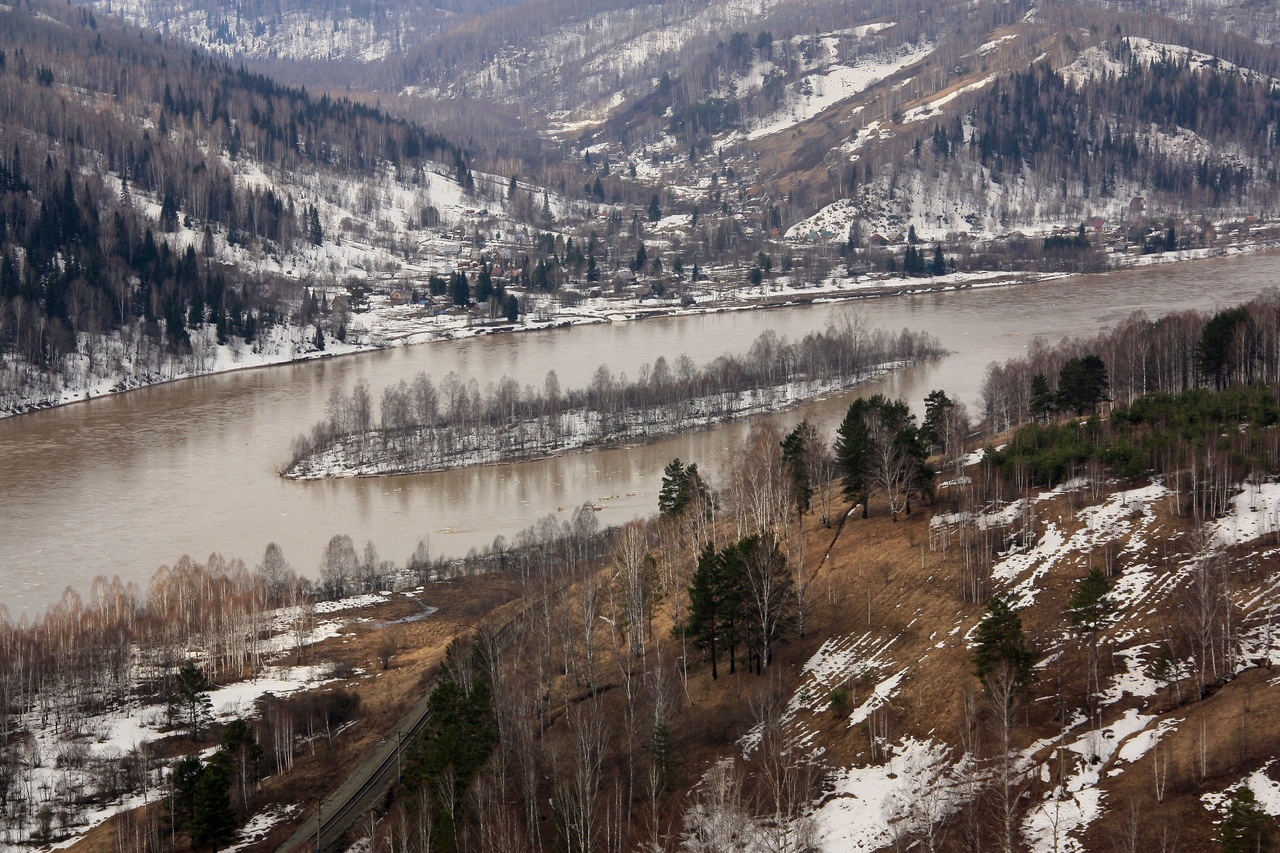 Кондома река в Новокузнецке
