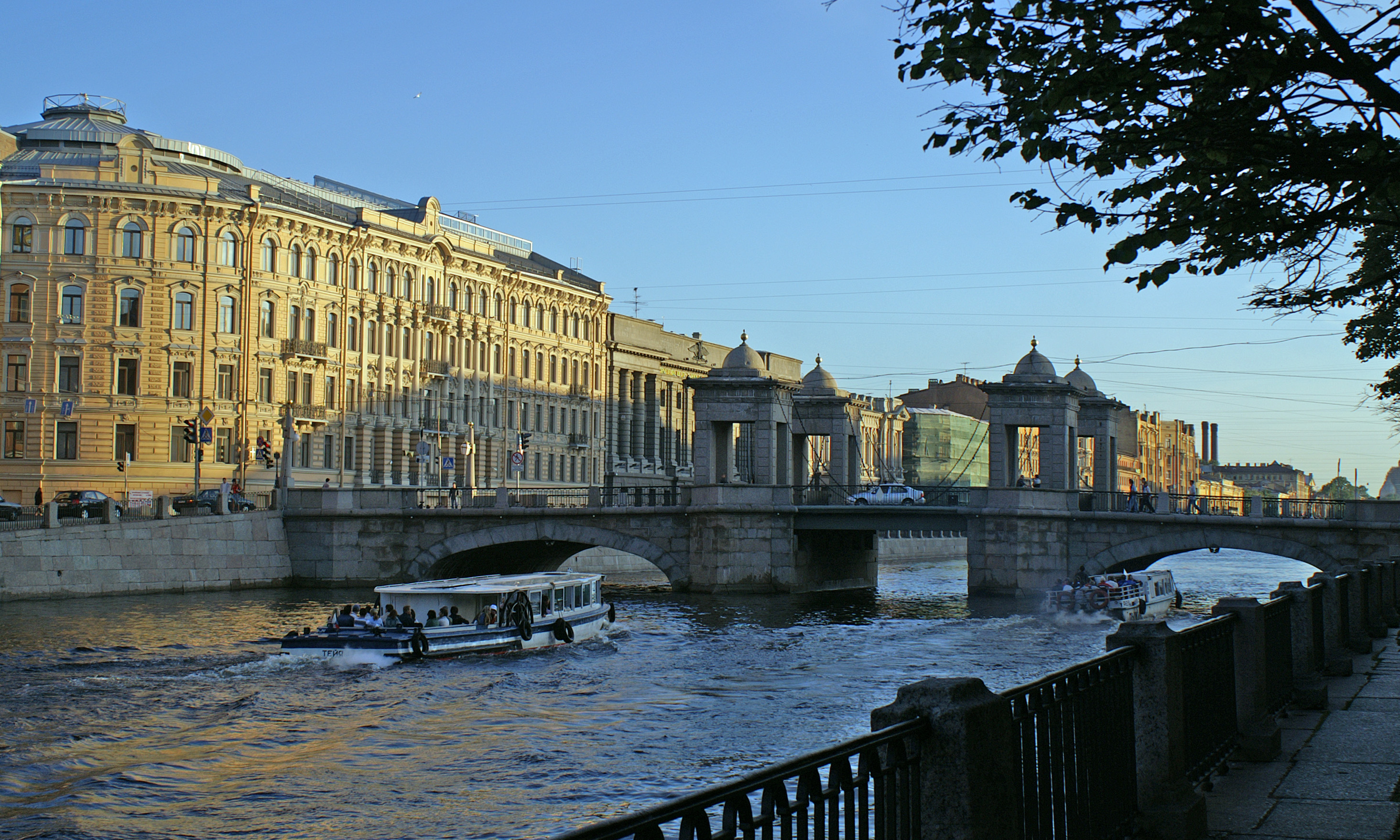 Набережная реки Фонтанки Санкт-Петербург