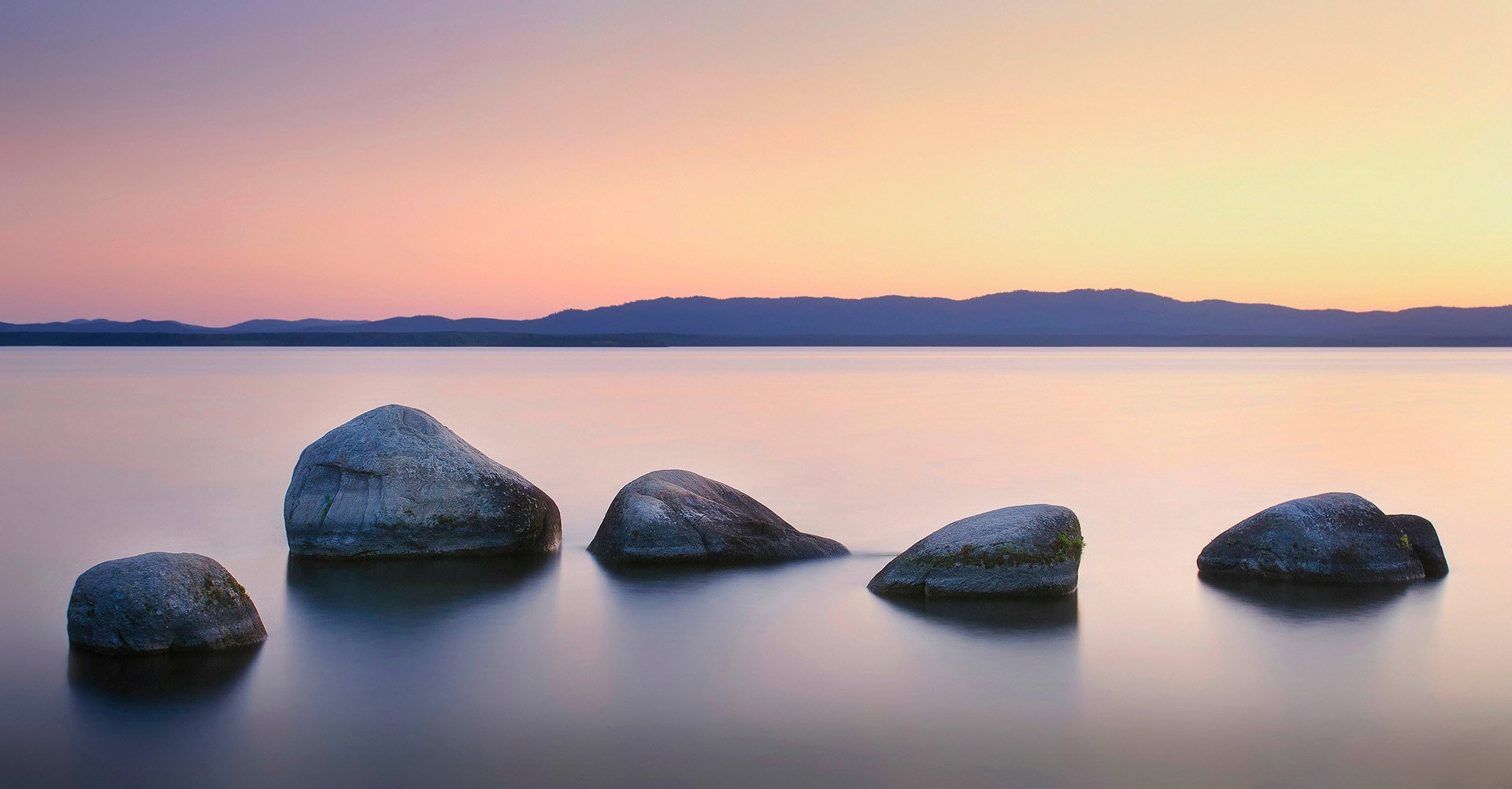 Семь камней счастья на озере Иртяш