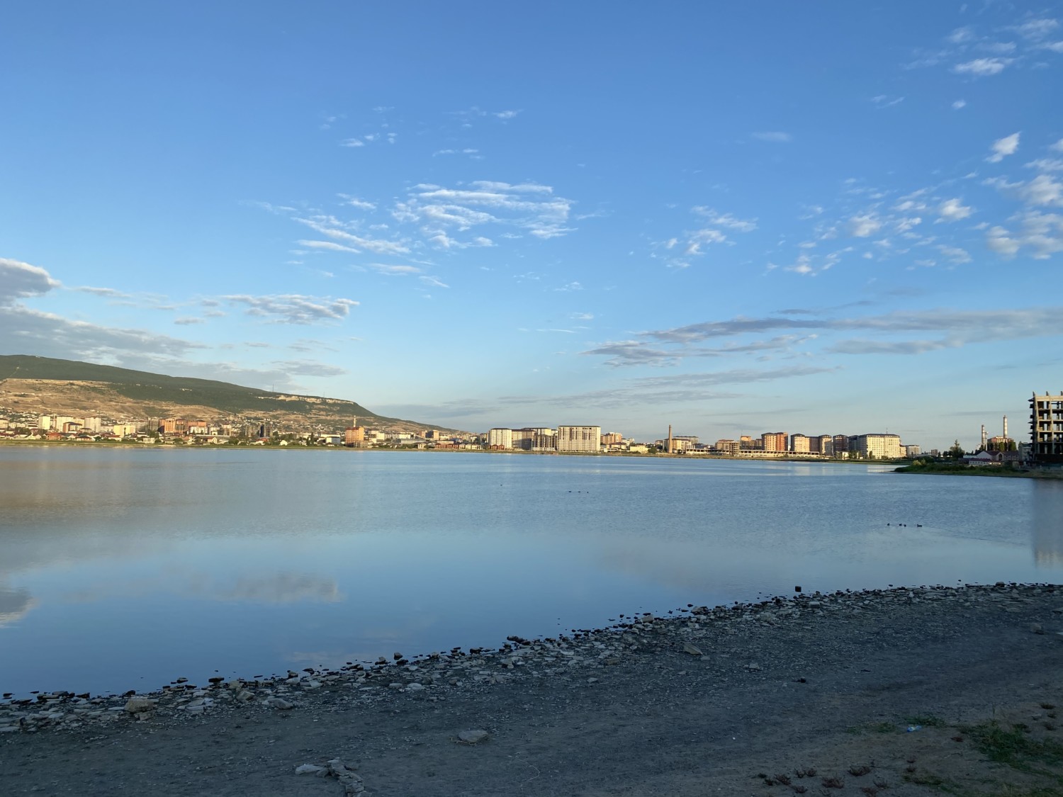 Махачкала озеро АК-гель Комсомольский проспект