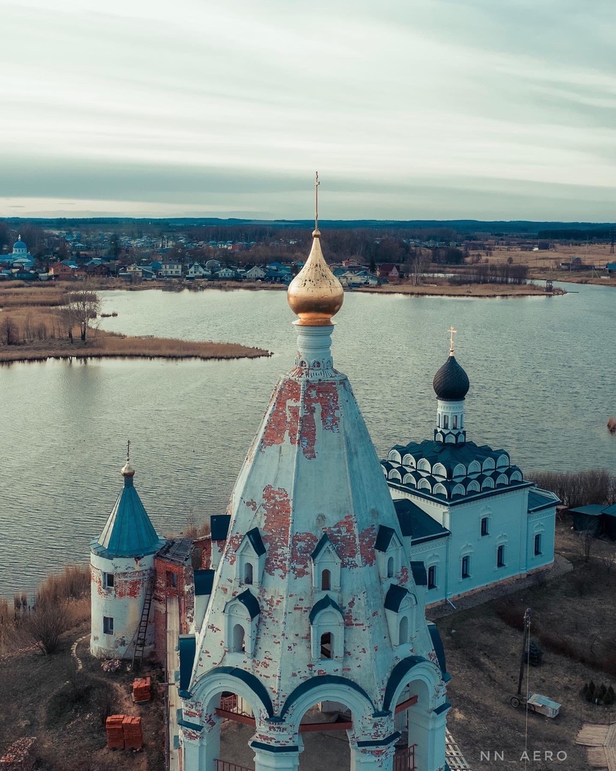 Свято-Троицкий Островоезерский монастырь в Ворсме