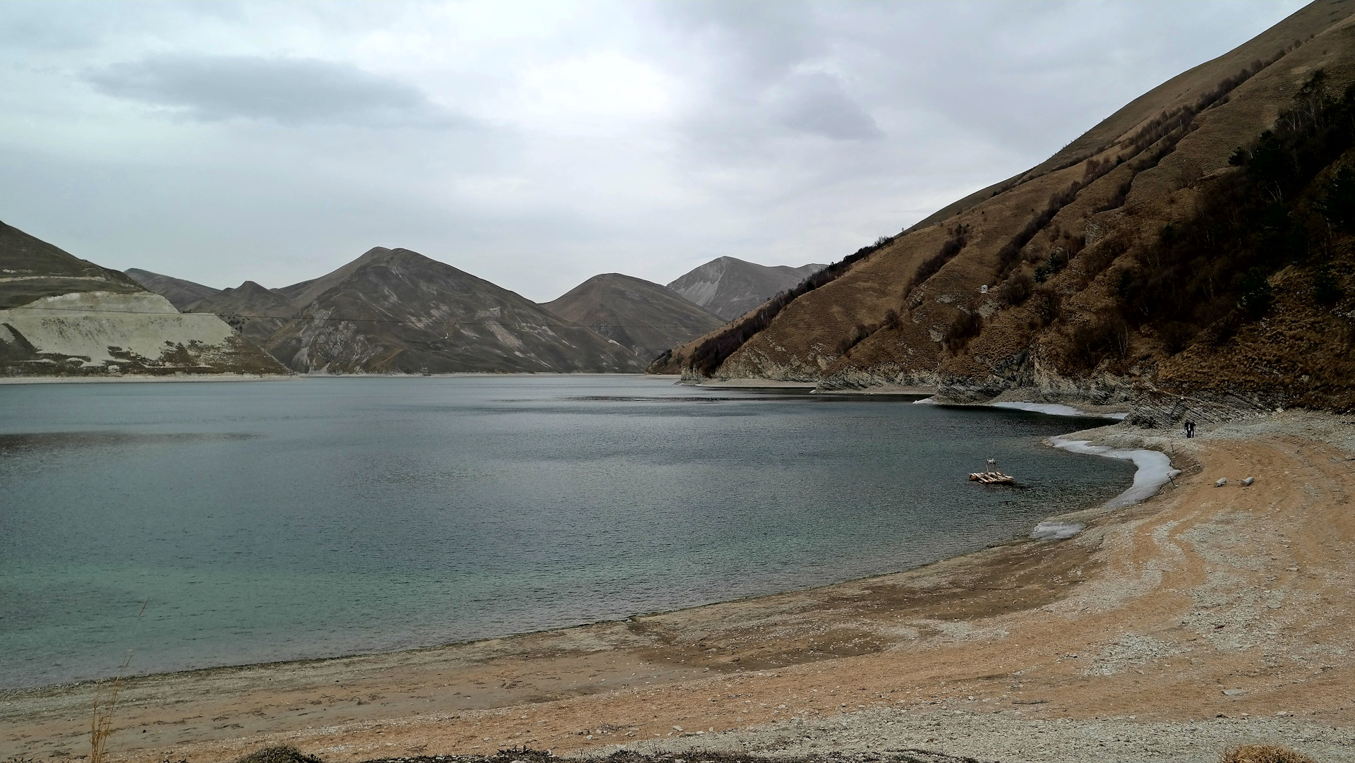 Соленое озеро Дагестан