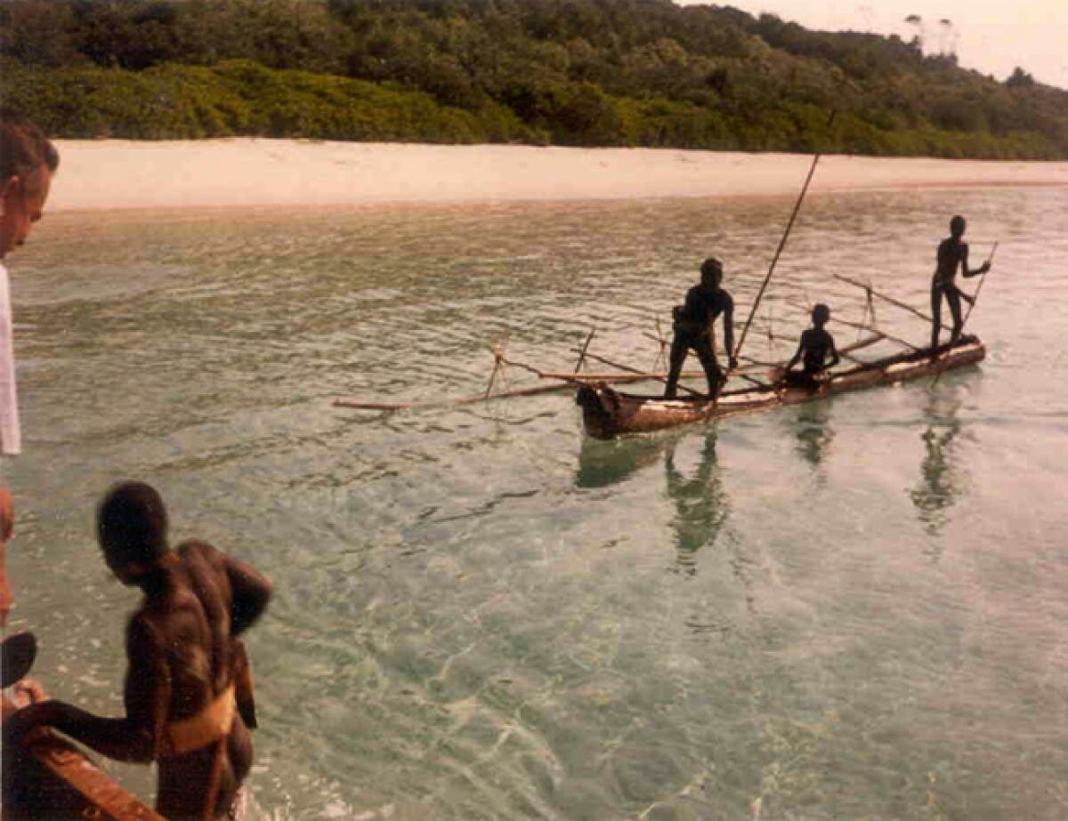 аборигены на сентинельском острове