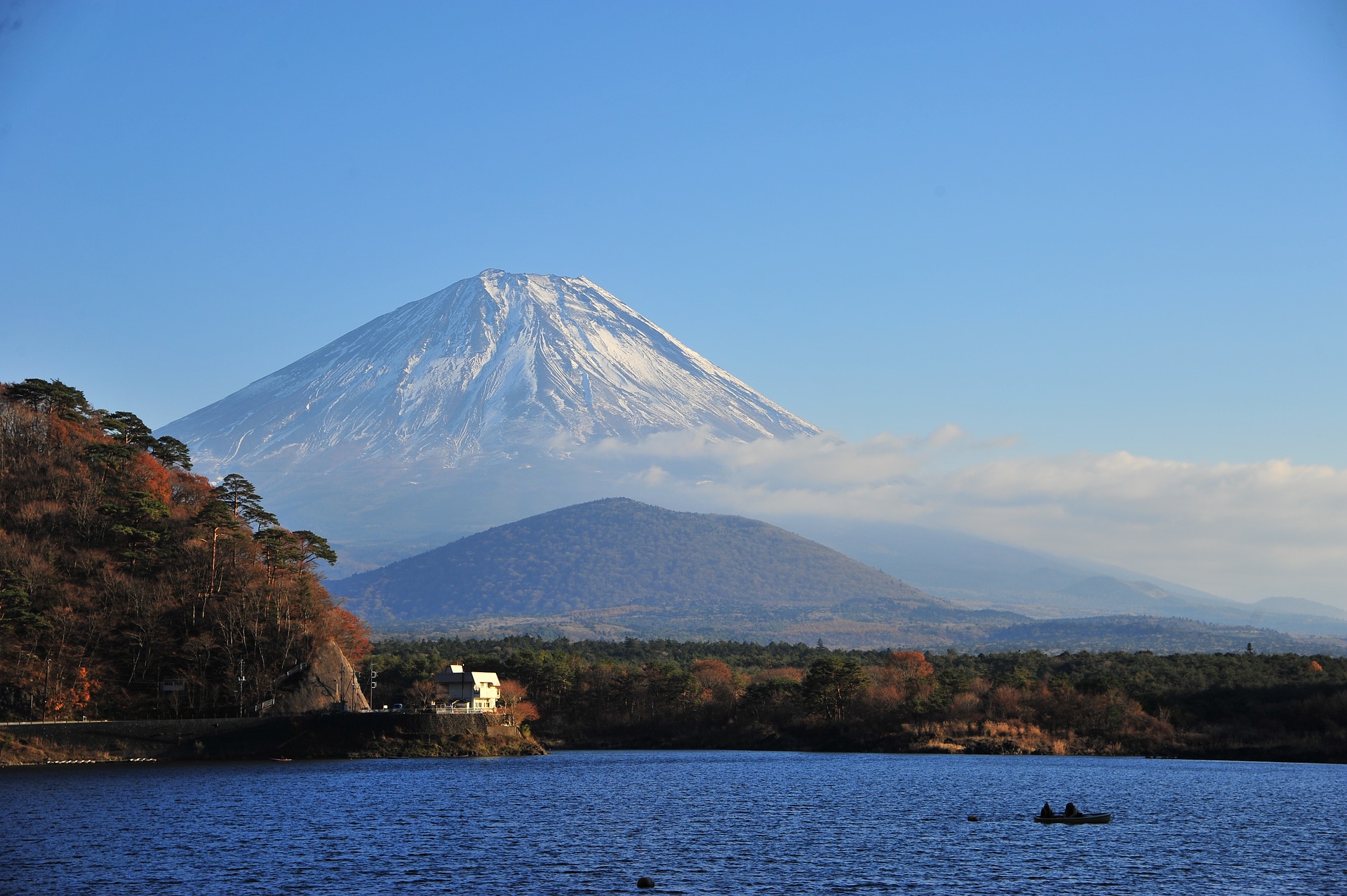 Горы Хаконе Япония