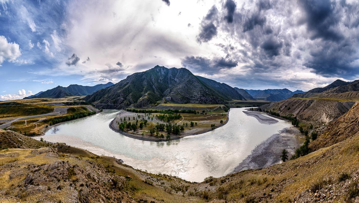 Слияние рек Катуни и Чуи Республика Алтай