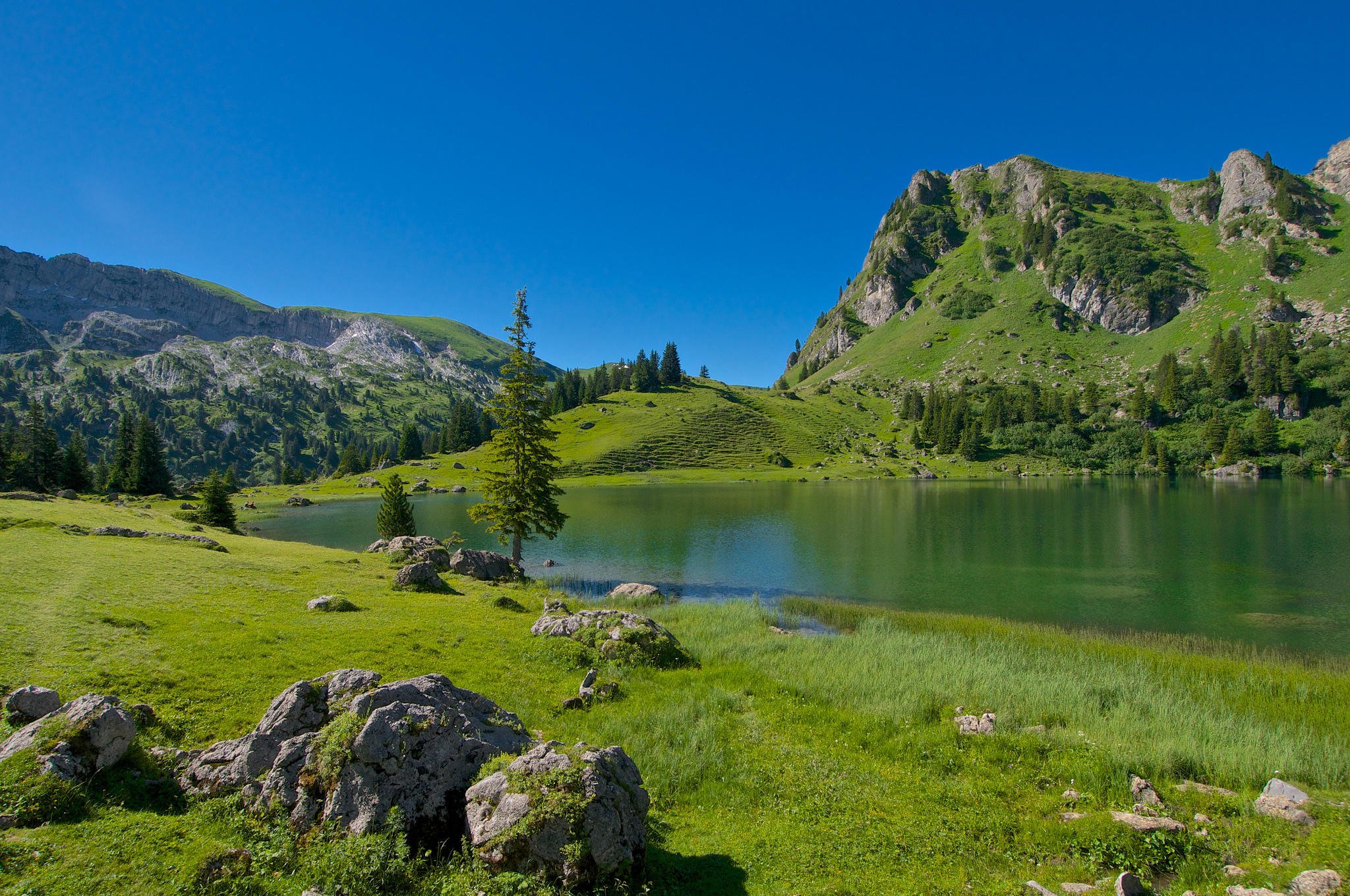 Швейцария Гораи озера