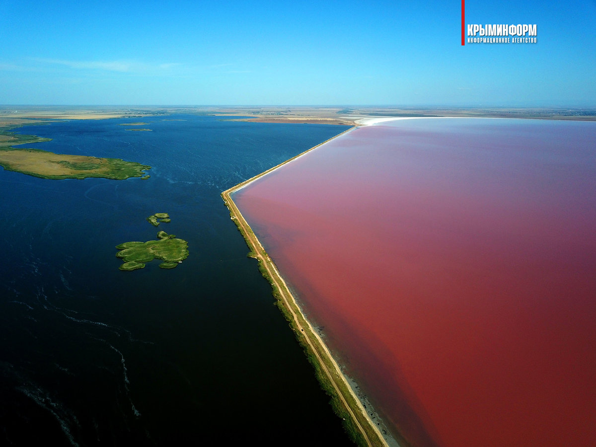 Розовое озеро в Крыму Евпатория