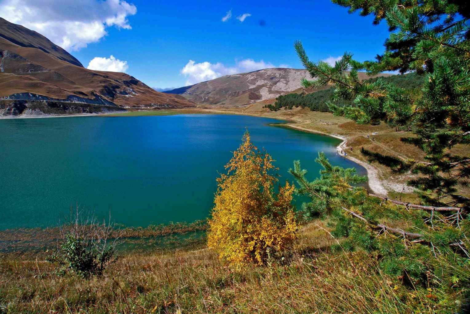 Озеро Кезеной ам осенью