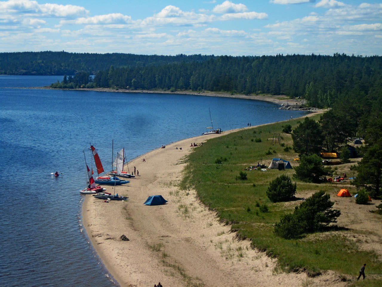 Остров Койонсаари в Карелии, на Ладожском озере.