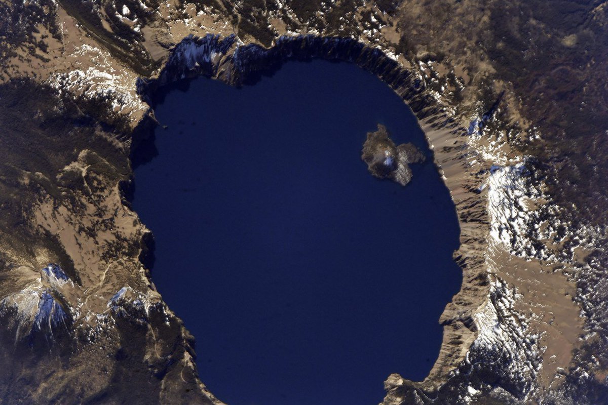 Озеро Маракайбо с космоса