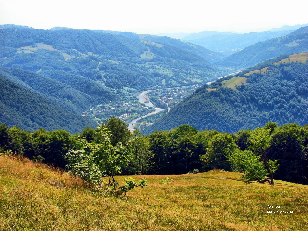 Горы Карпаты в Мукачево