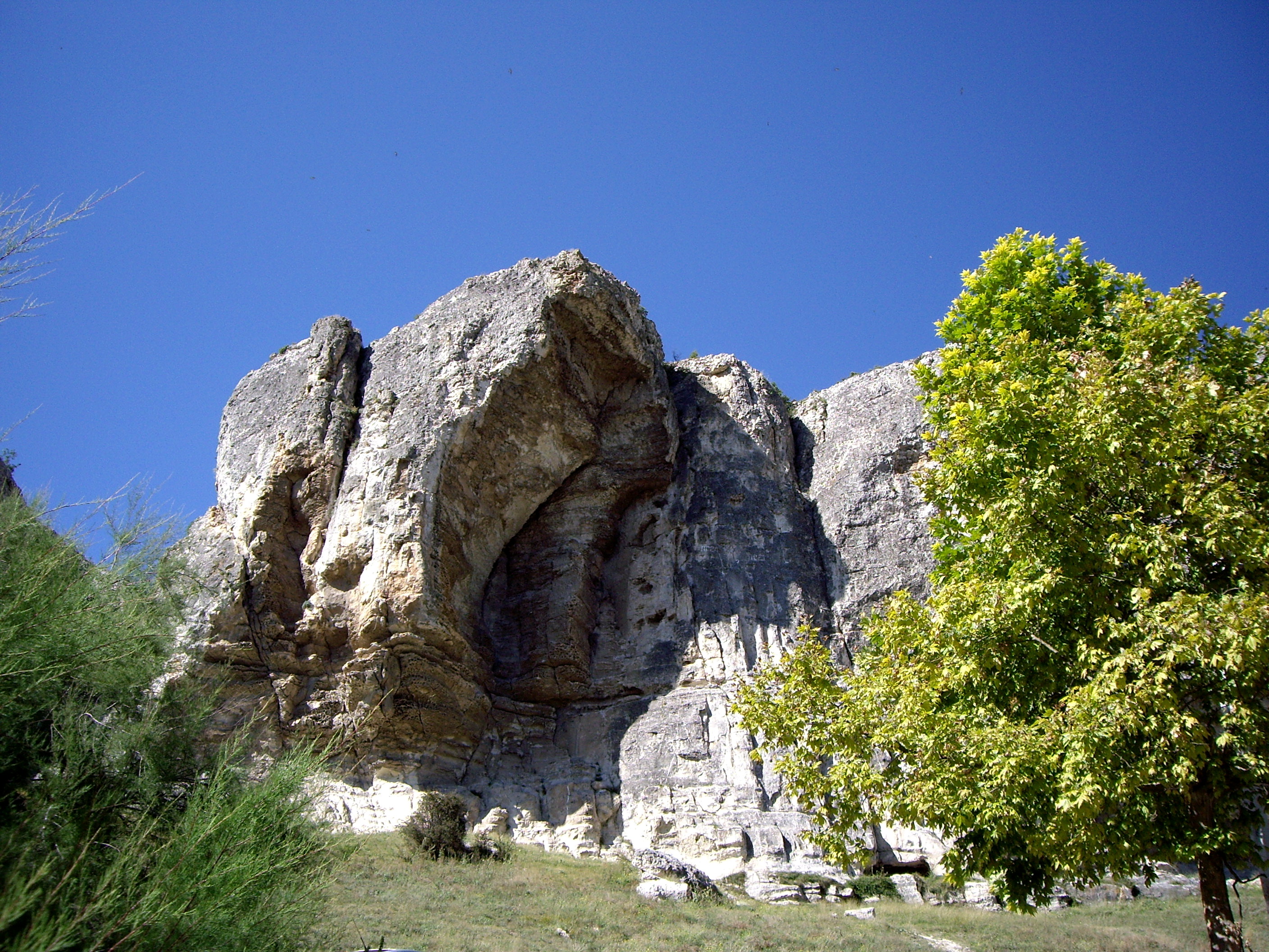 Крым памятники природы в горах