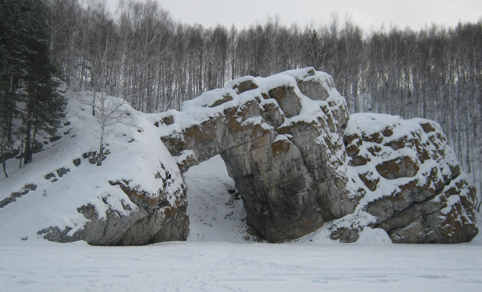 каменные ворота каменск уральский фото