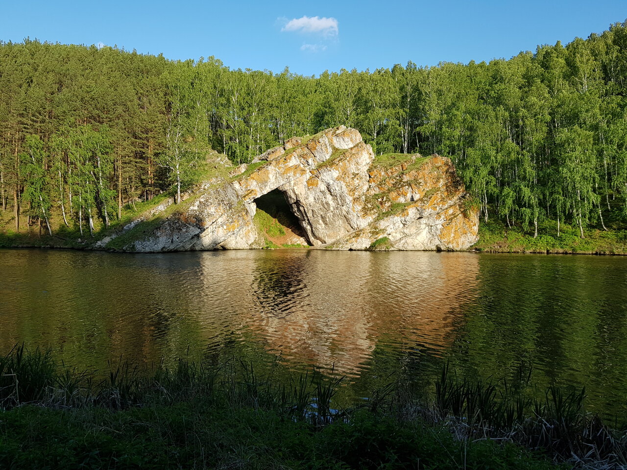 Каменные ворота на реке Исеть