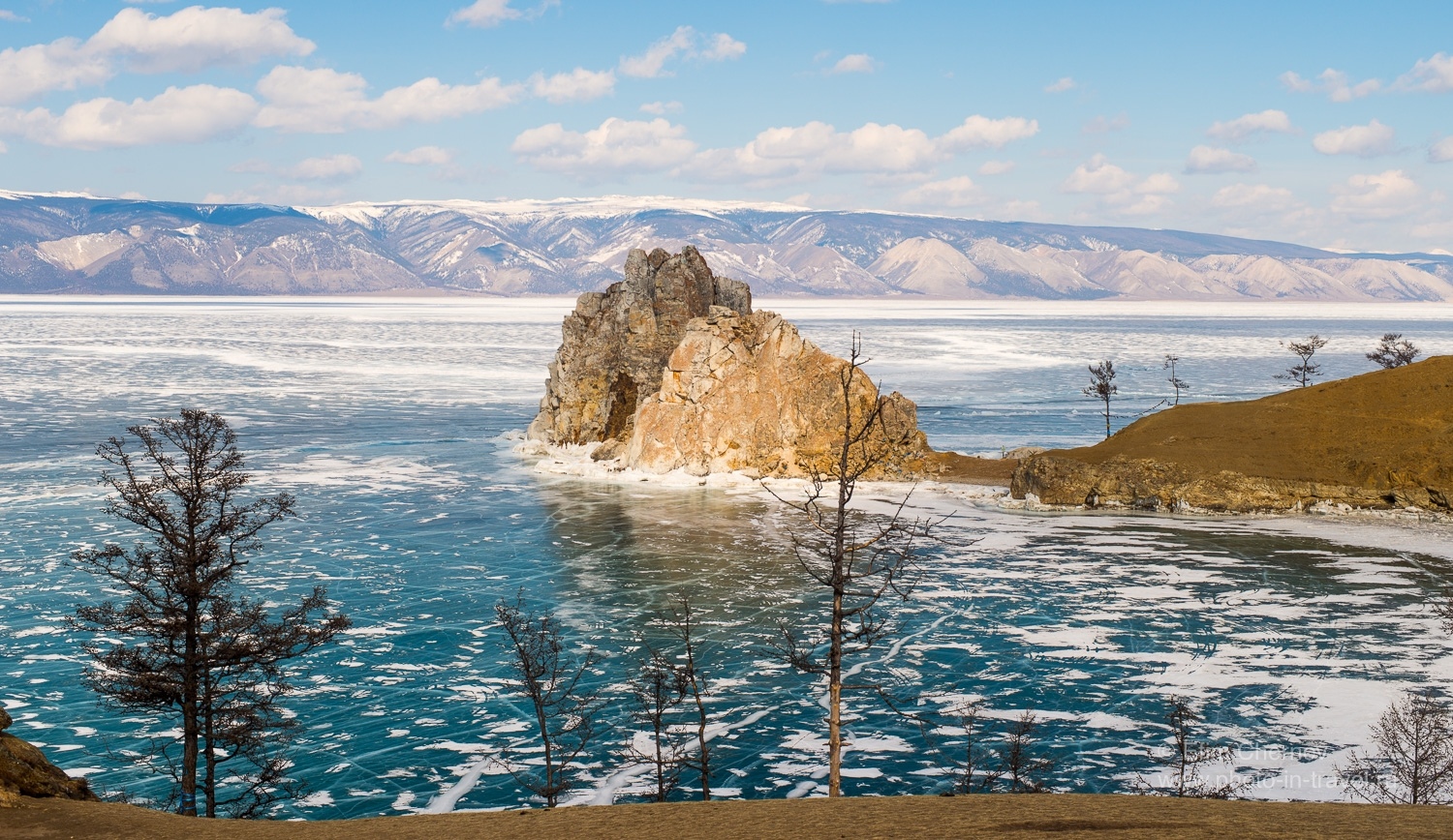 Озеро Байкал остров Ольхон зимой