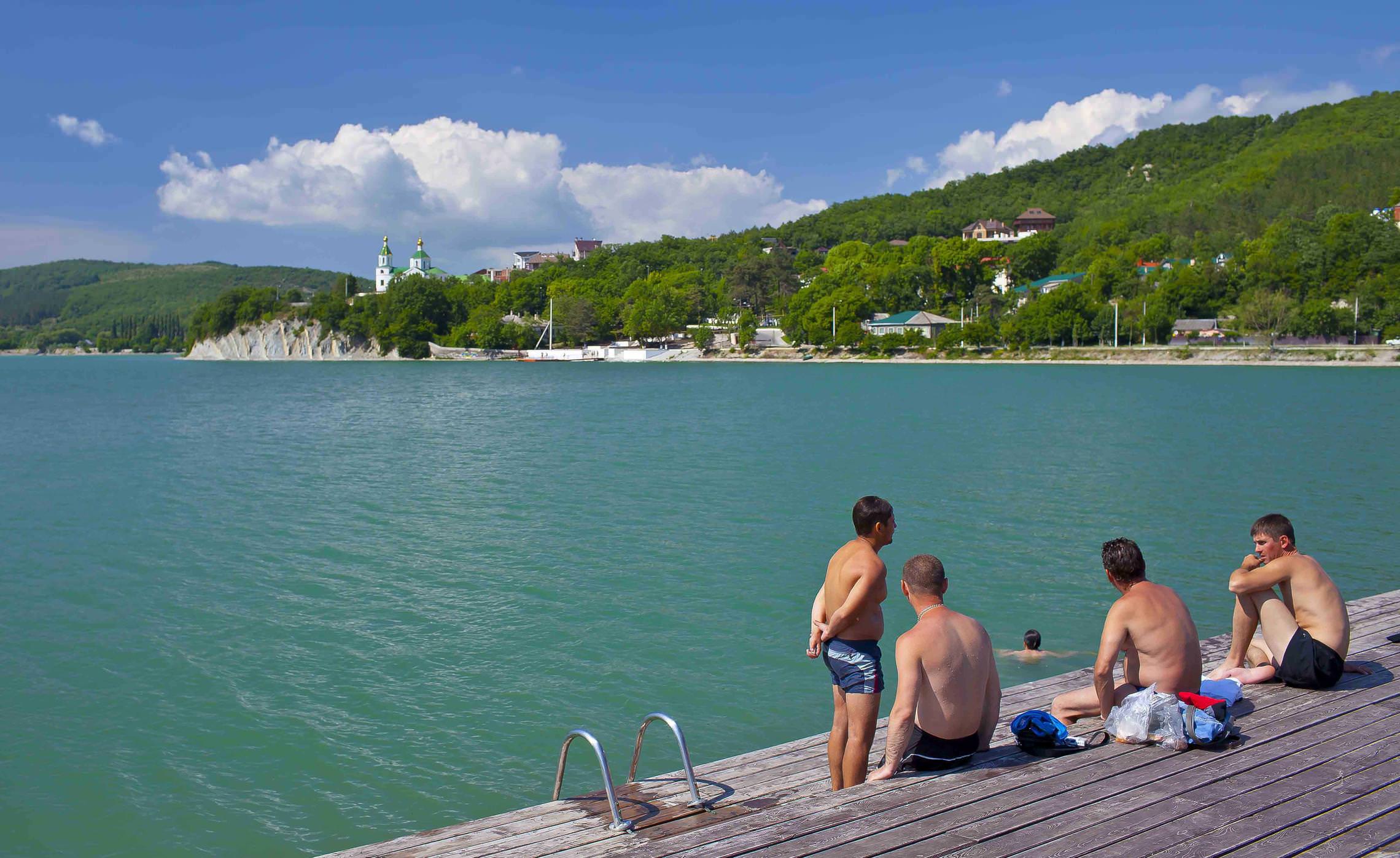 пляж абрау beach