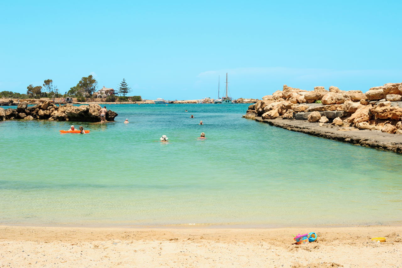 Пляж Fig Tree Bay Кипр