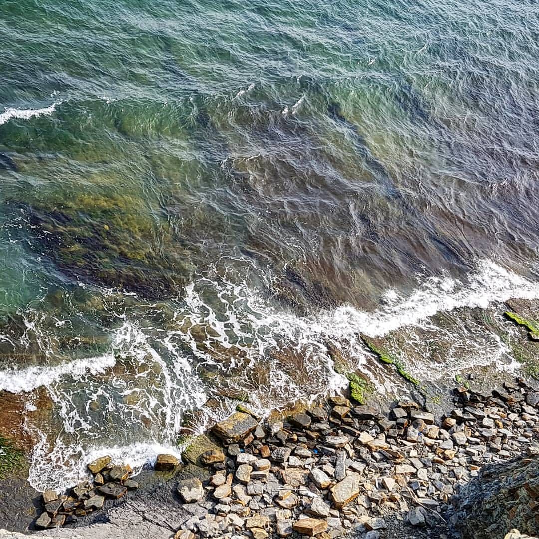 Галечное море в Анапе