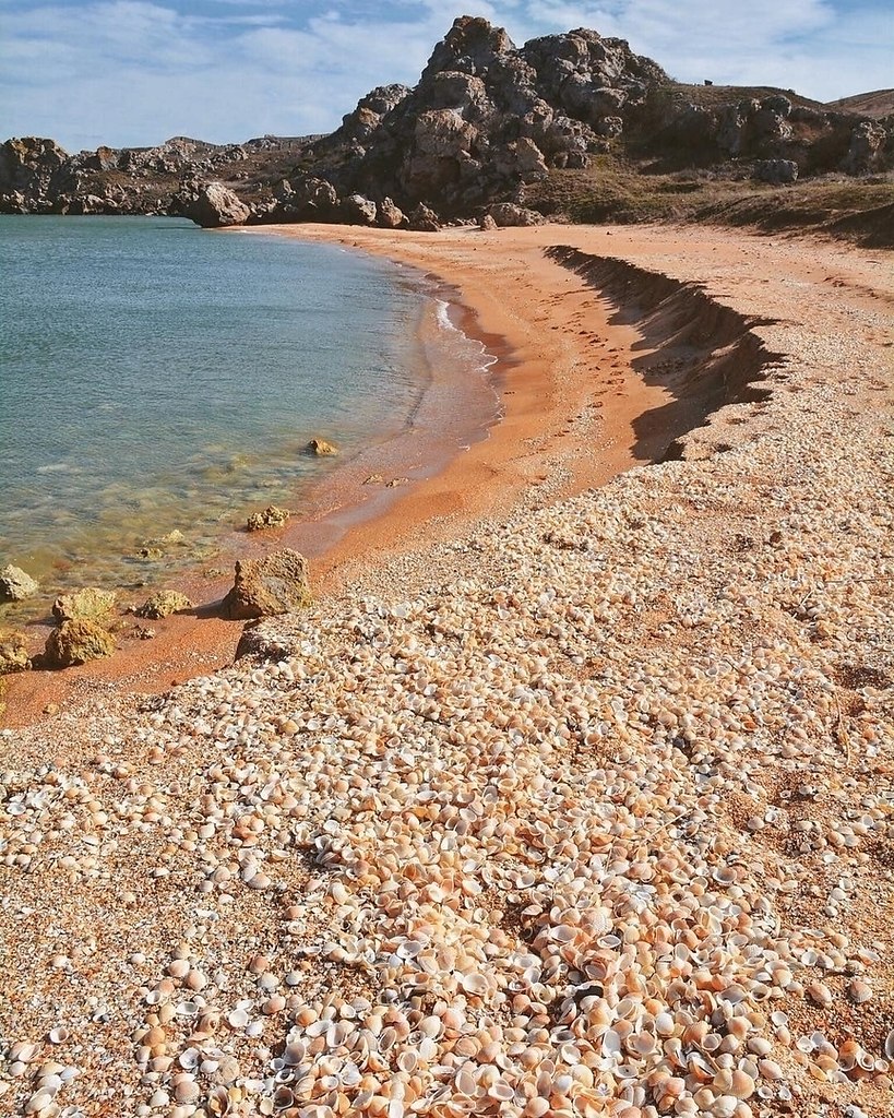 Керчь ракушечный пляж Генеральские