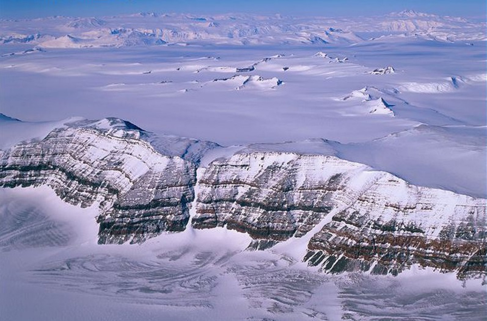Трансантарктический хребет