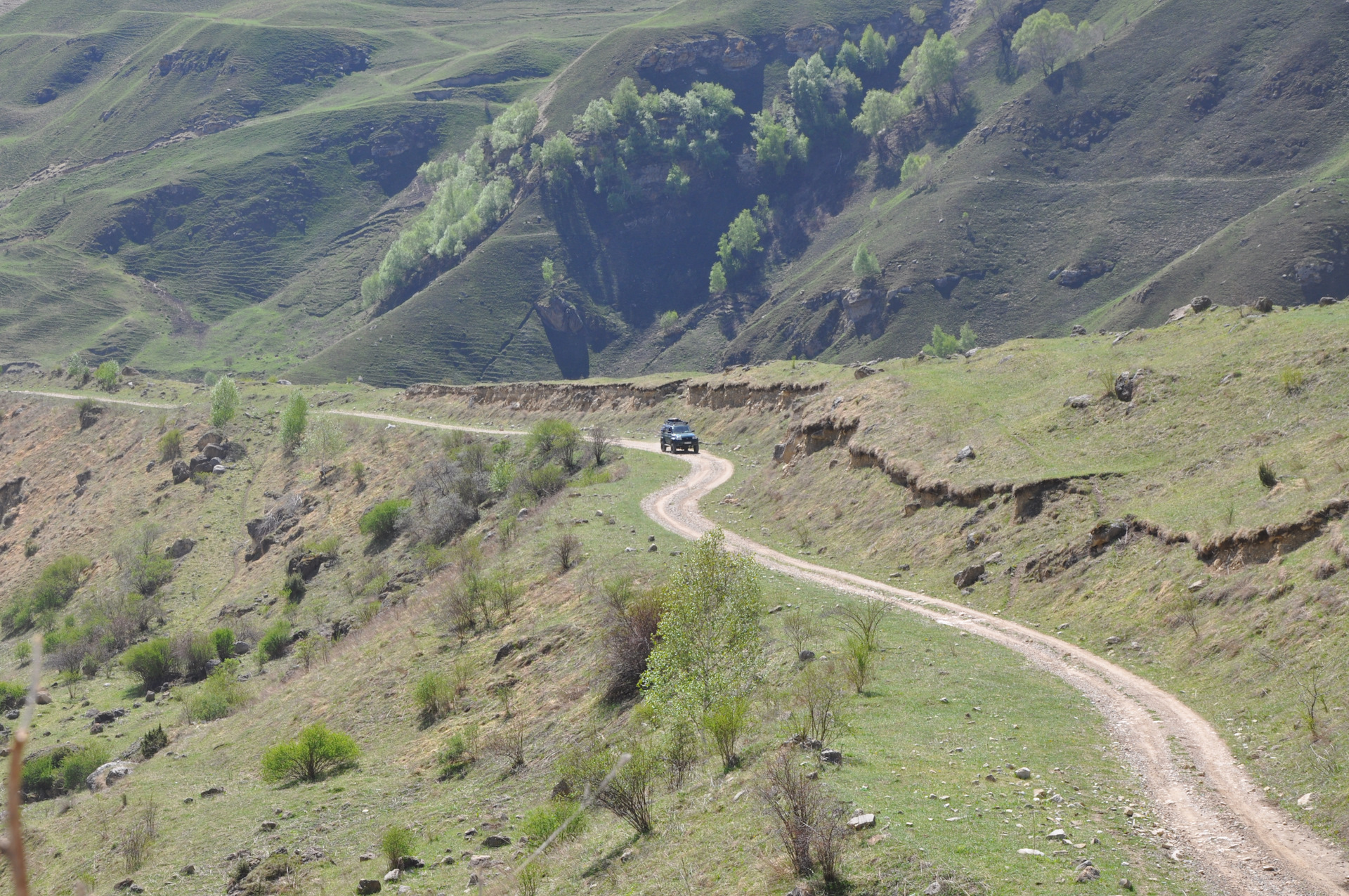 Таджикистан дорога через перевал Хабурабат