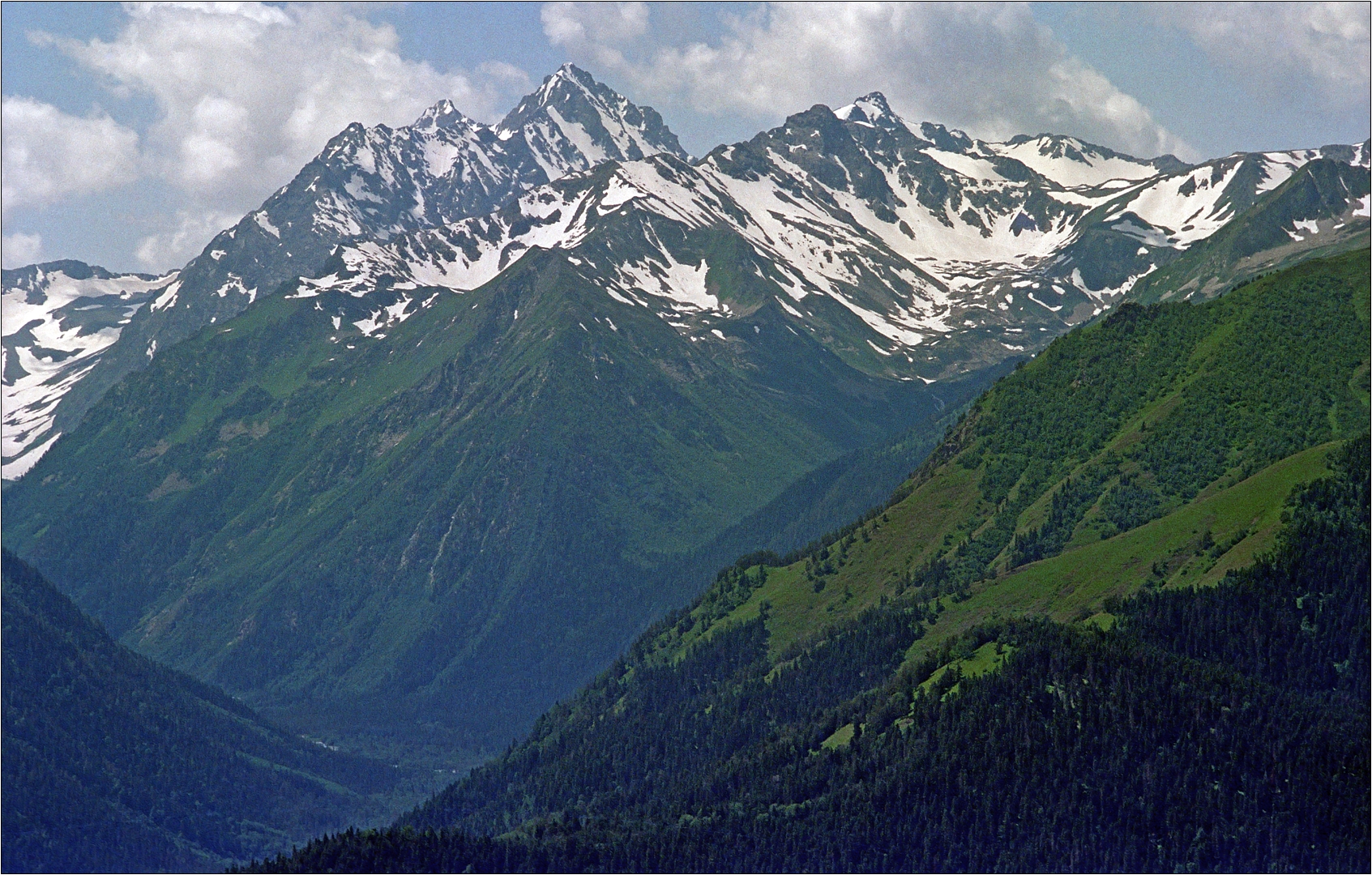 Гора Аманауз Баши