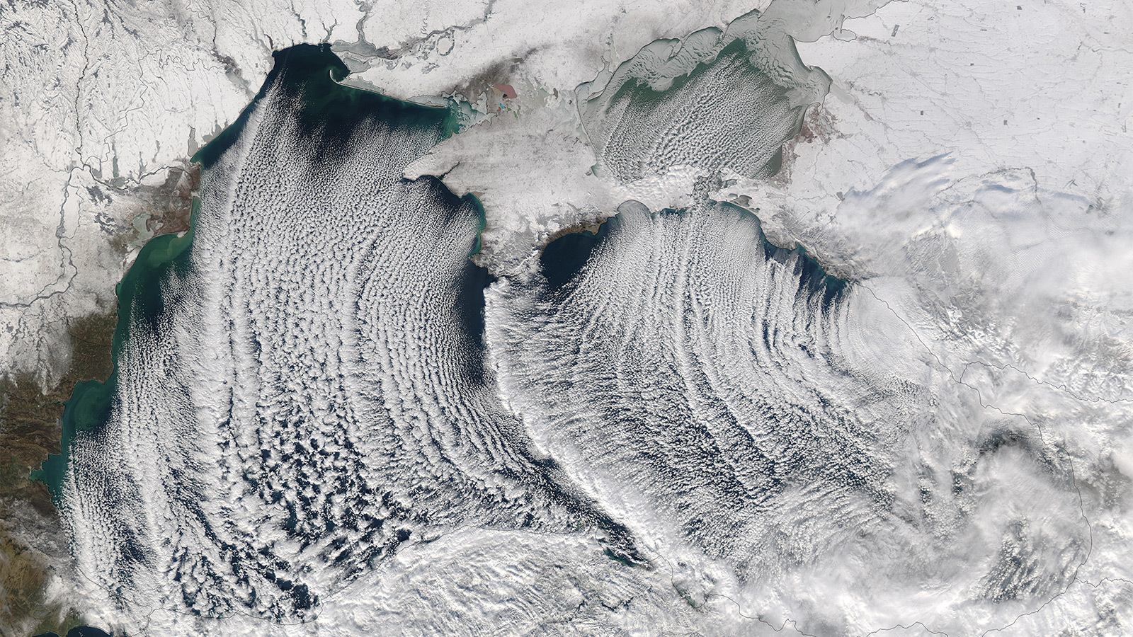 Черное море снимок со спутника