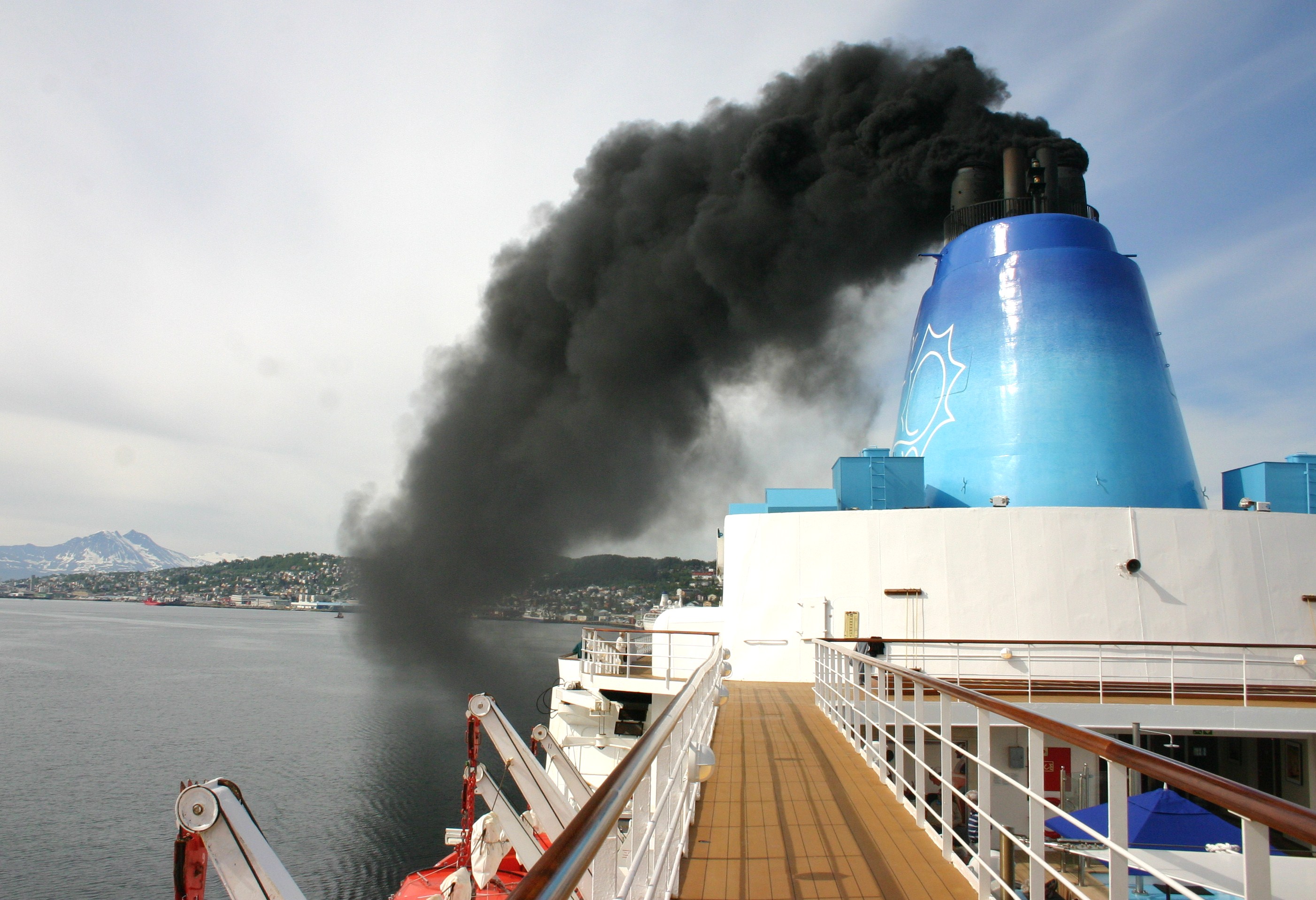 Загрязнения воздушной среды с судов