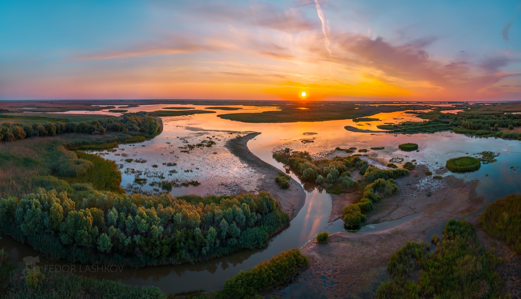 Дельта реки Волга Астраханская область