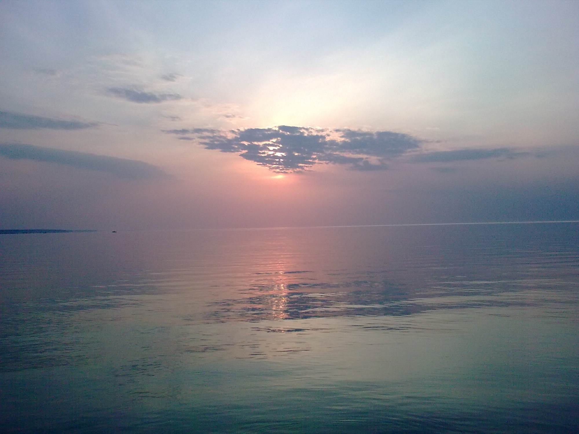 Утро над морем