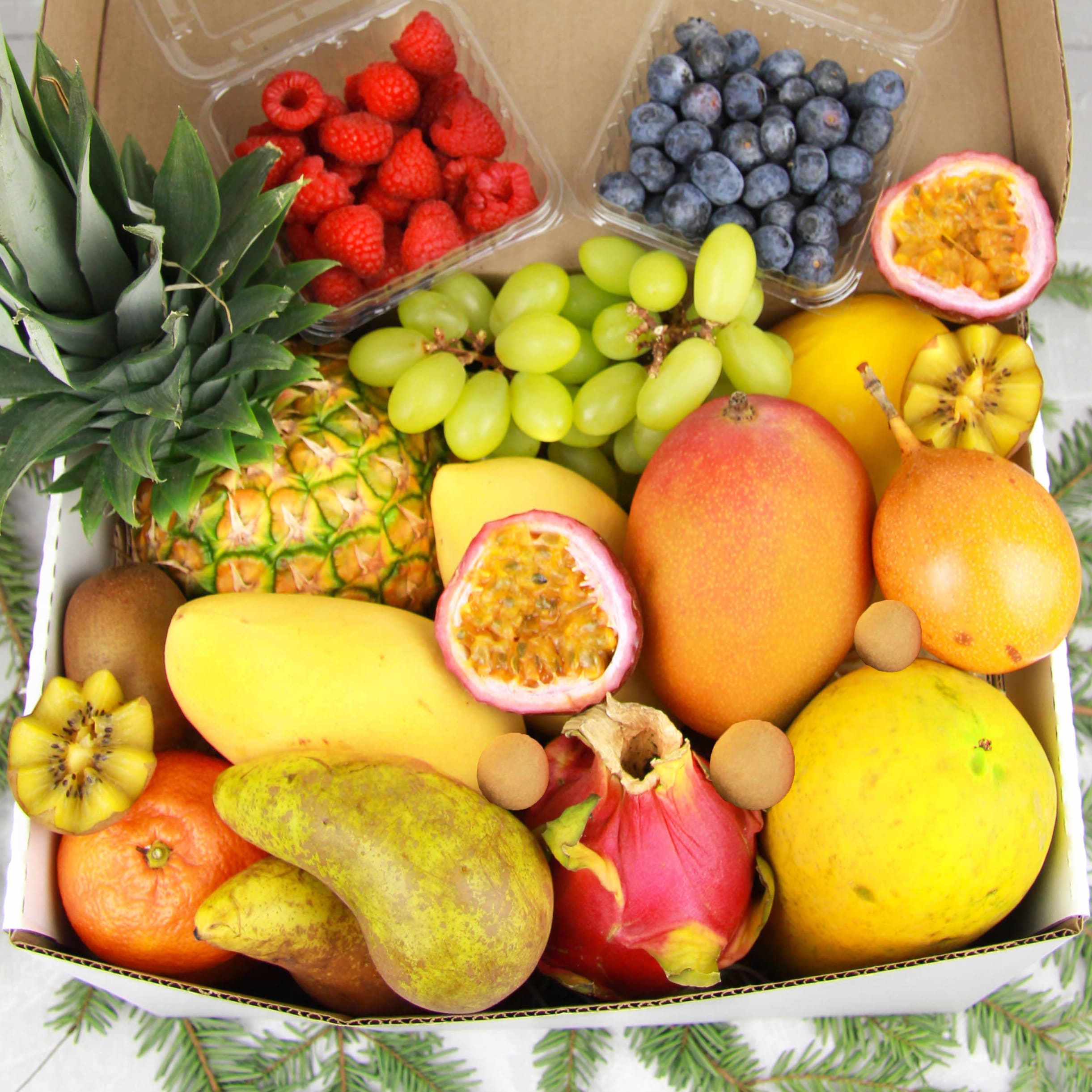 Набор экзотических фруктов