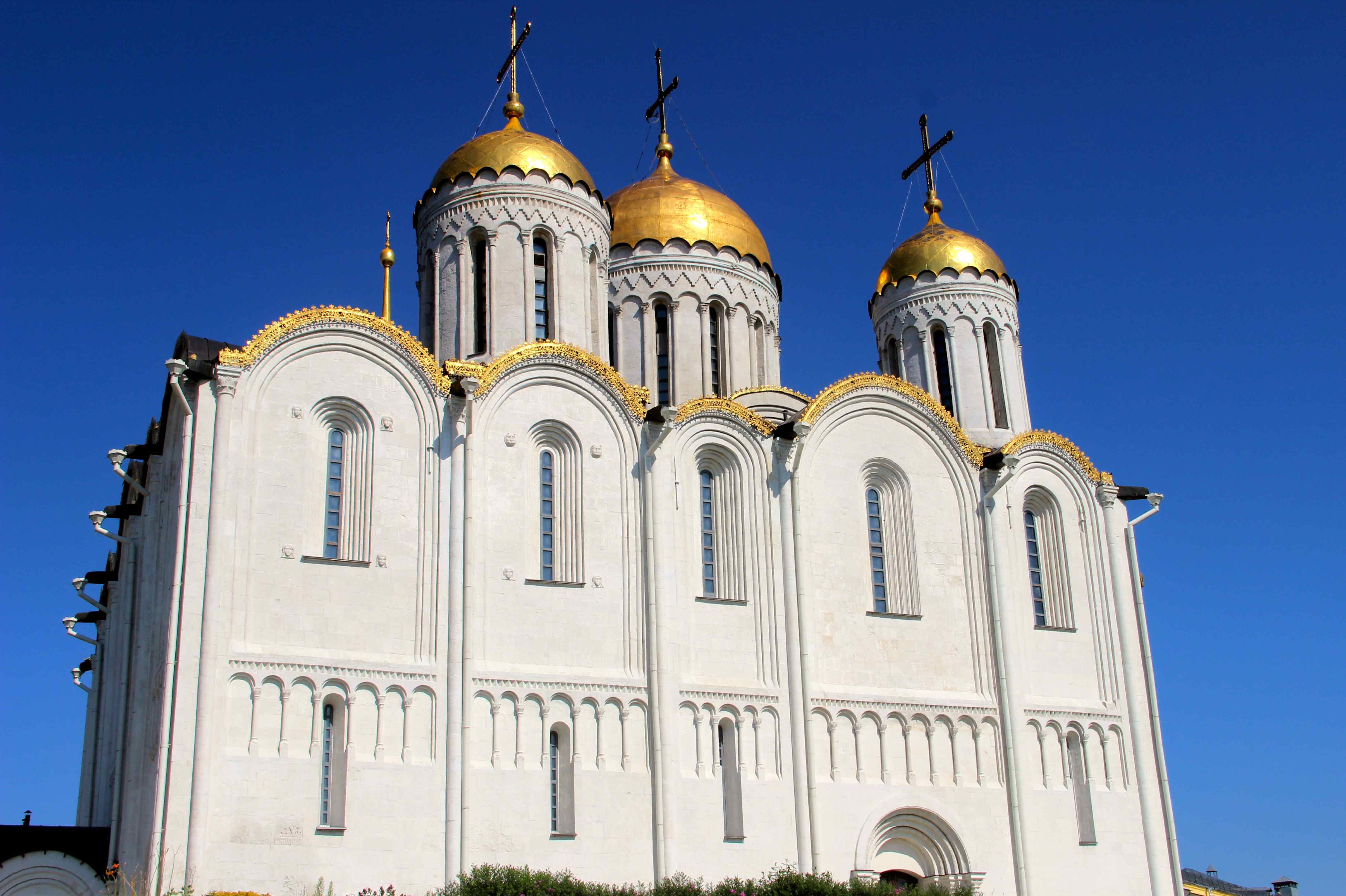 Успенский собор в городе владимир