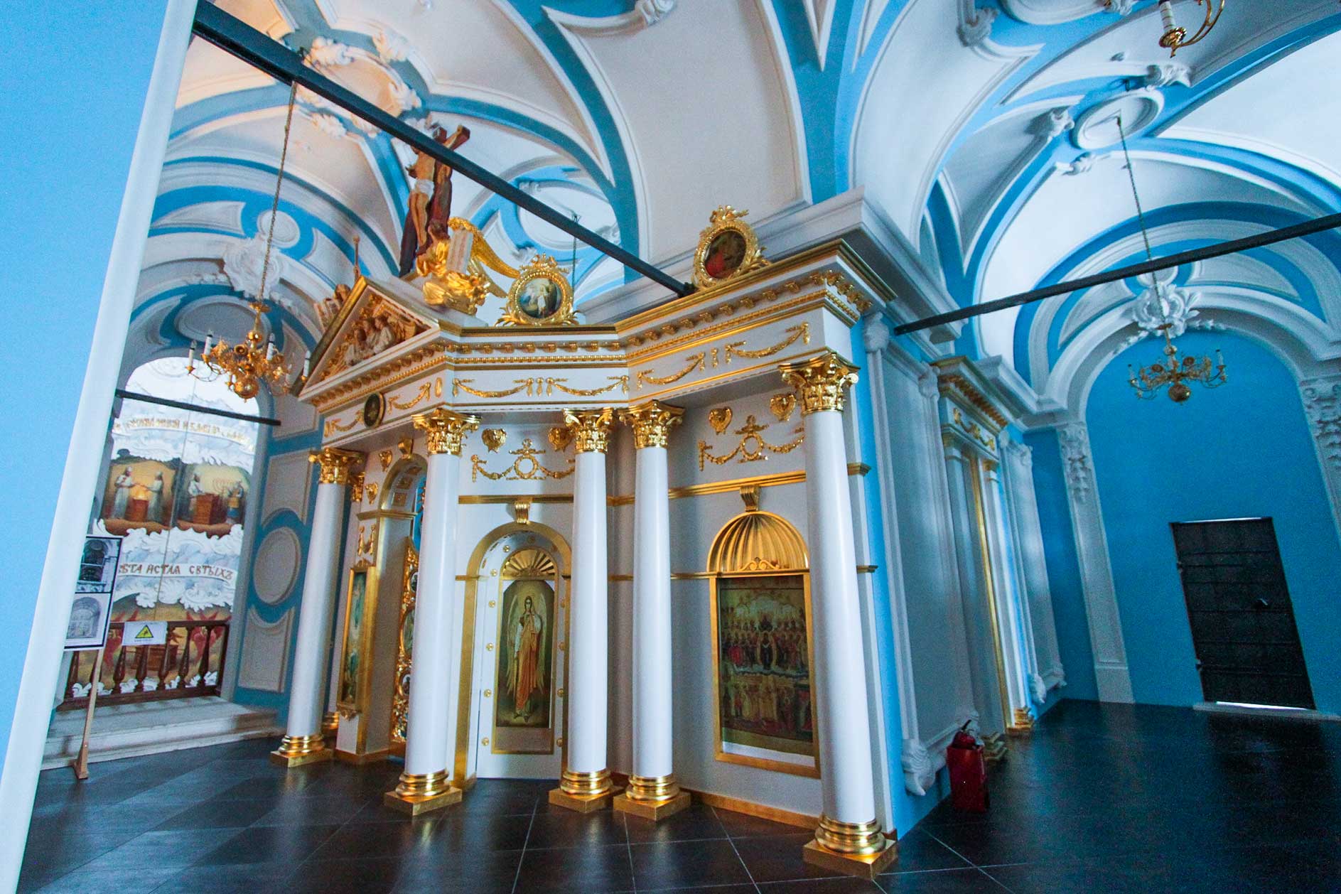 Интерьер соборов с петербурга