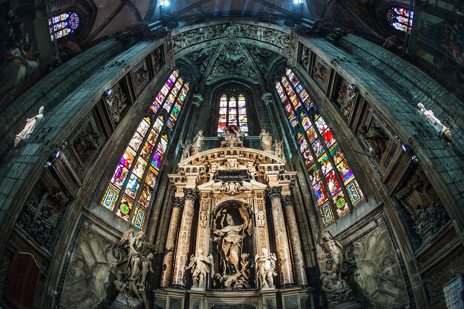 Кафедральный собор Дуомо. Милан. (Италия)