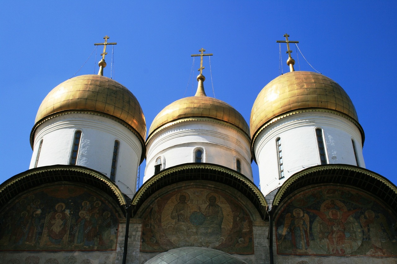 Храм с 3 куполами в России