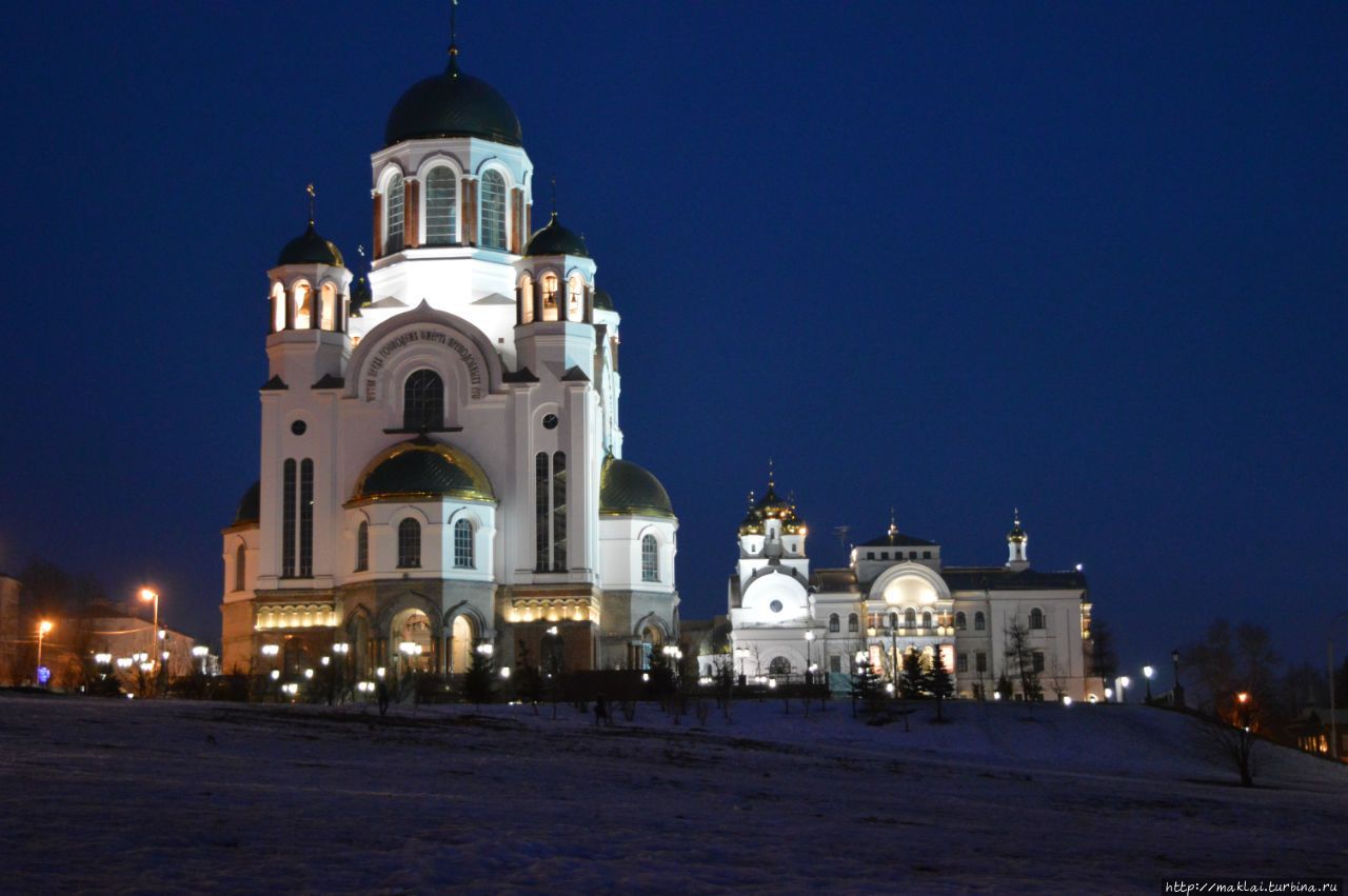 Храм на крови Екатеринбург зима