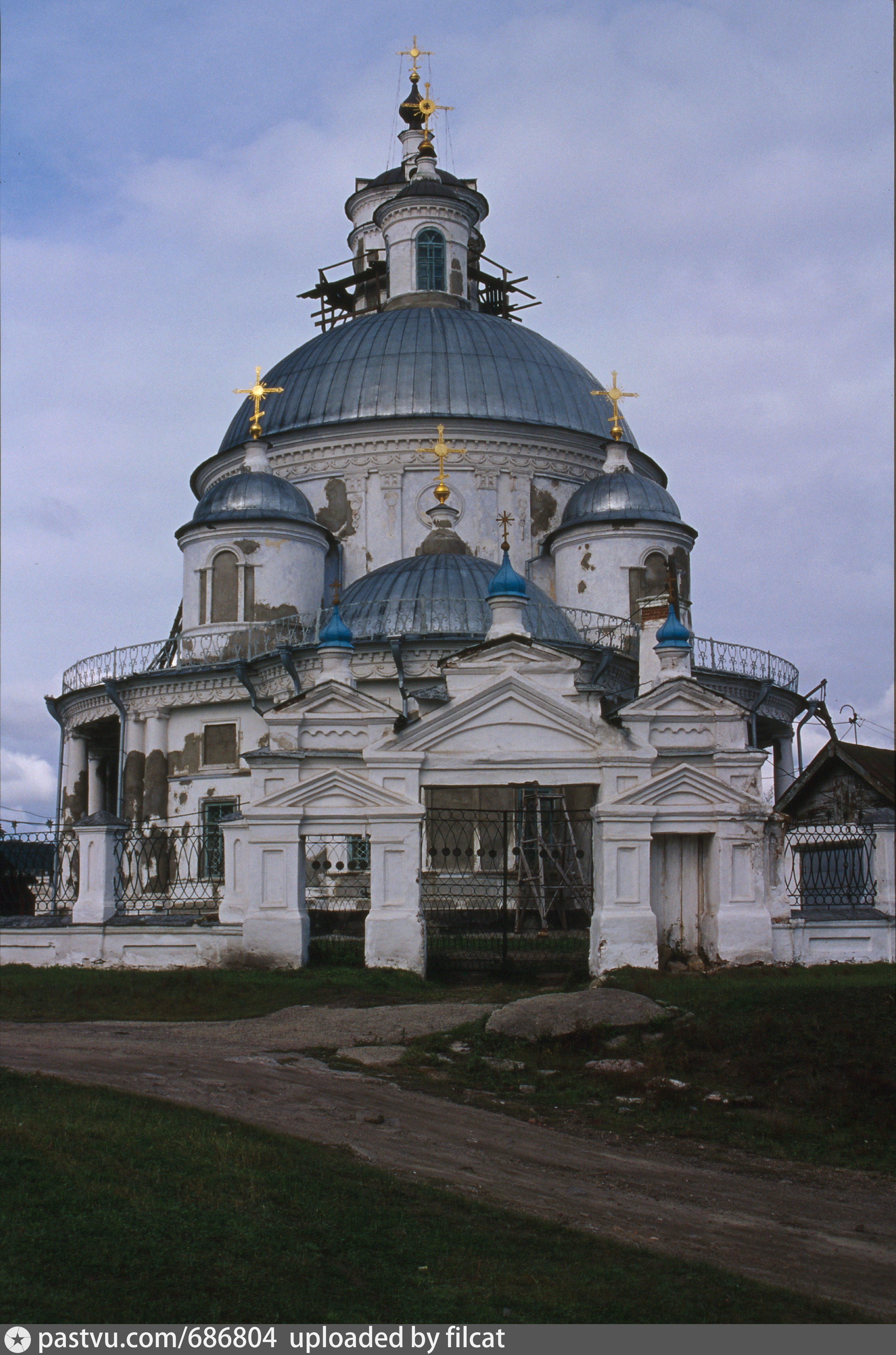 Церковь в тельме иркутской области фото