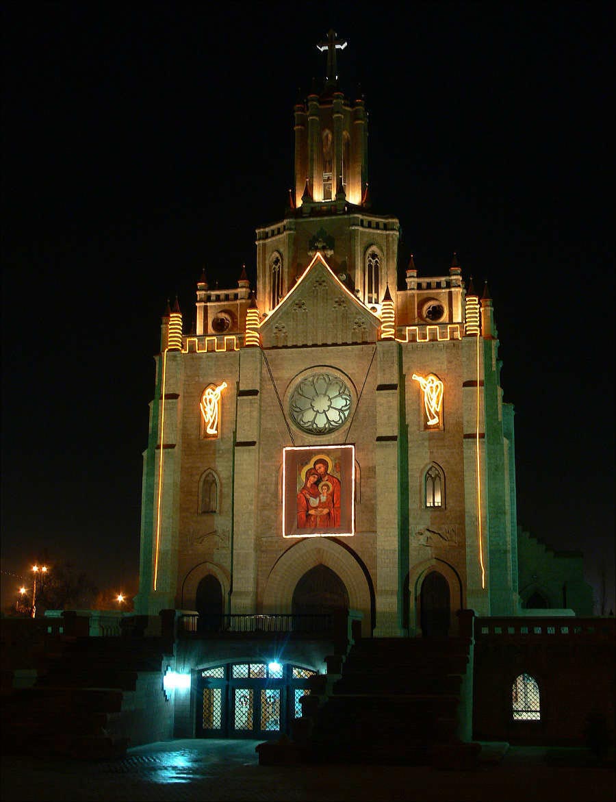 Католический собор в ташкенте фото