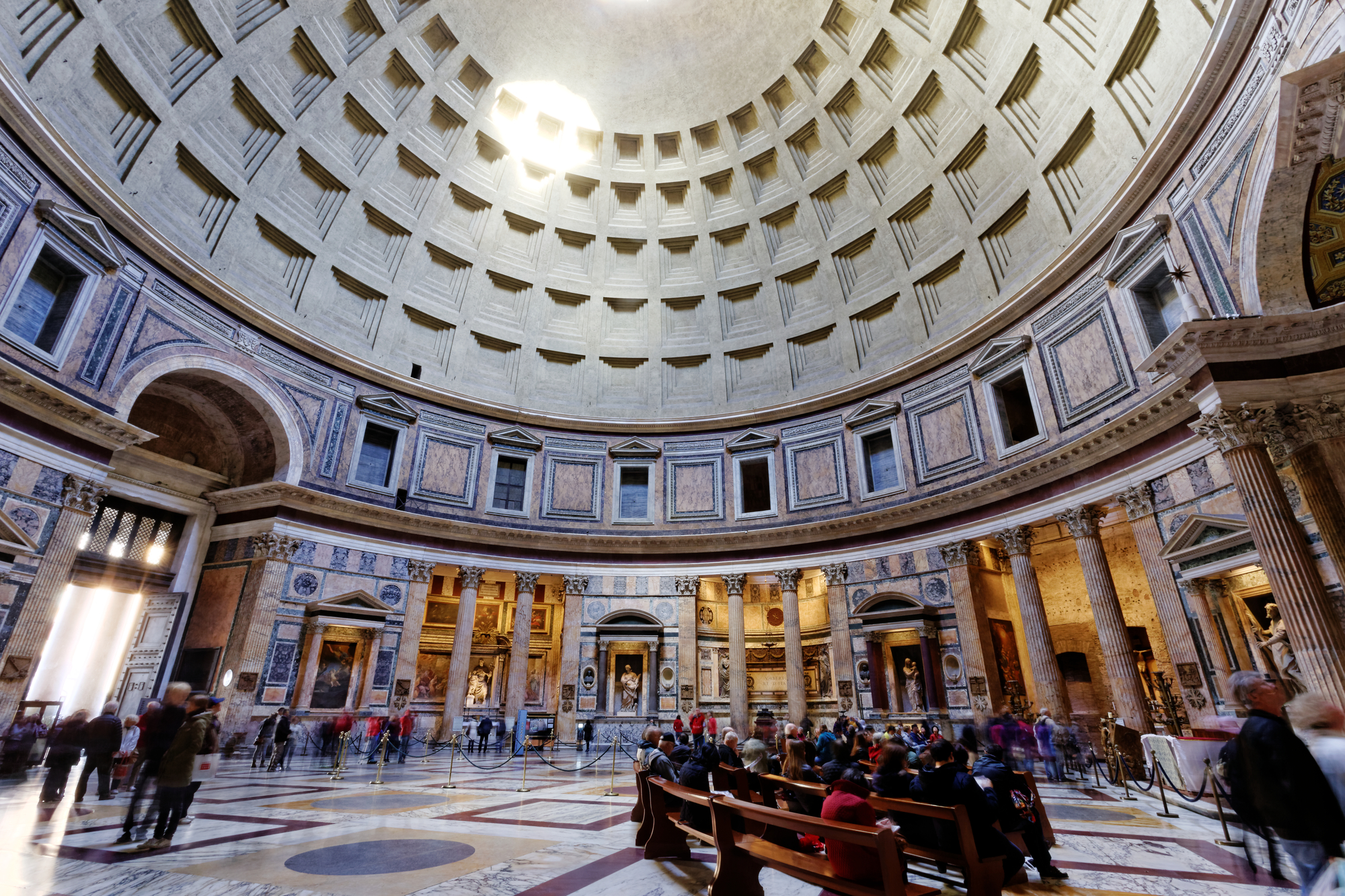 Купол пантеона в Риме