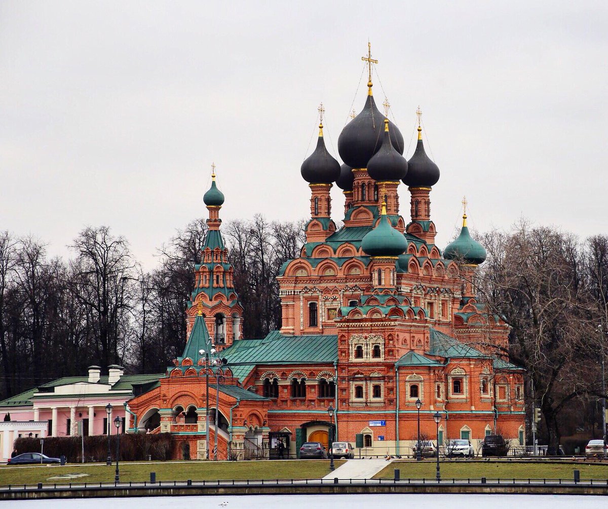все православные храмы москвы