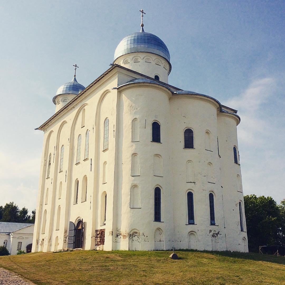 Церковь иконы Божией матери Неопалимая Купина Великий Новгород