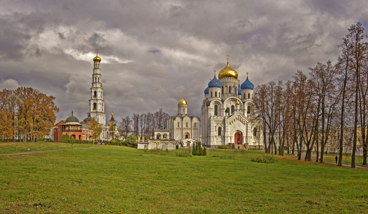 Свято угрешский монастырь