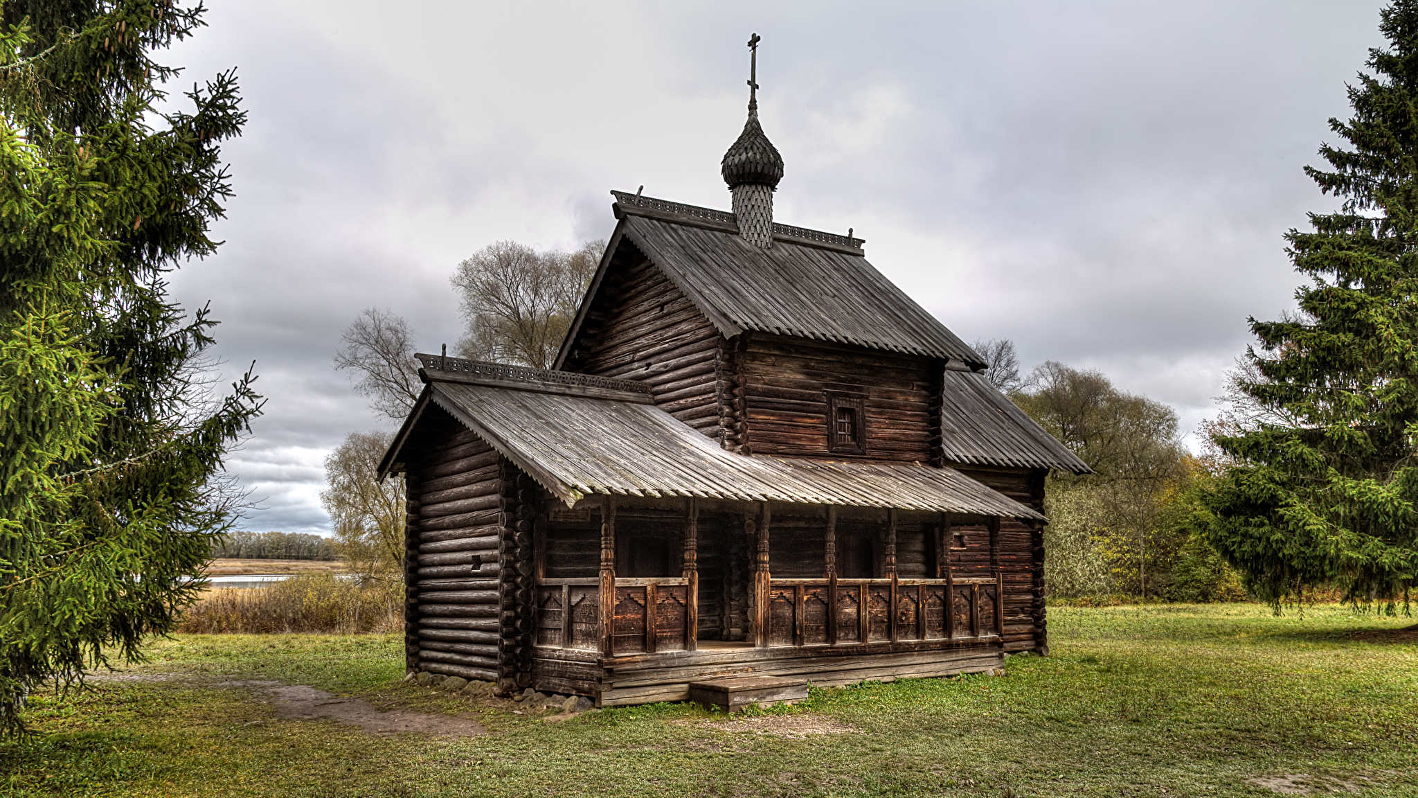 Древние деревянные храмы Руси