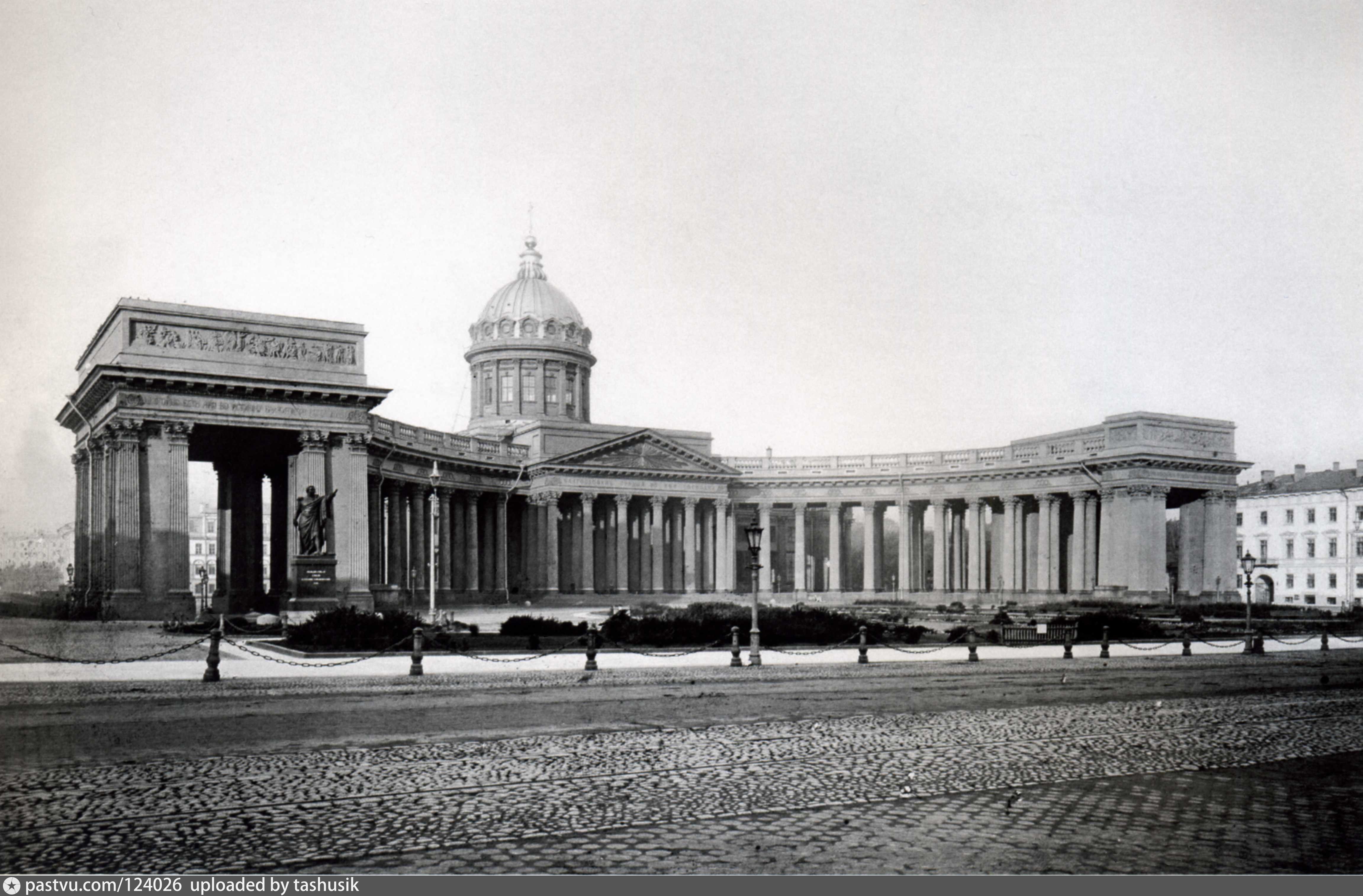казанский собор в санкт петербурге черно белое